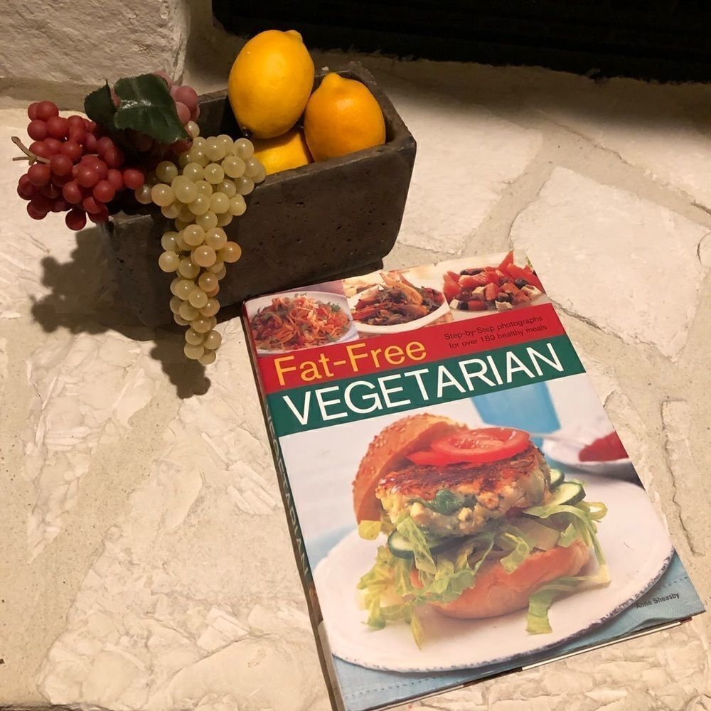 Fat-Free Vegetarian cookbook by Anne Sheasby